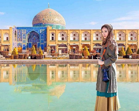 About Arna Sarmad Pars